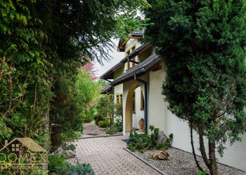 Dom wolnostojący 242m2 Rogów