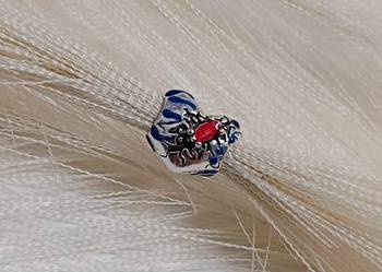 Charms Stranger Things srebrny