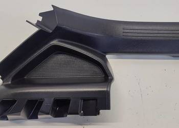 VOLVO XC40 OSŁONA PROGU LEWA 32296003