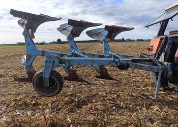 Pług obrotowy Overum 3, zabezpieczenie hydrauliczne