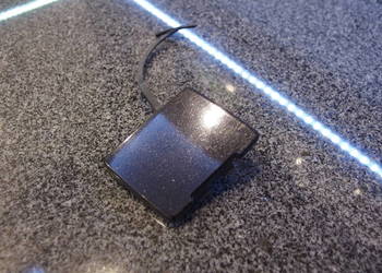 VOLVO C70 ZAŚLEPKA ZDERZAKA PRZEDNIA 08620359 2006-2009r.