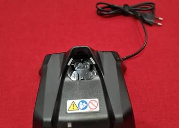 ŁADOWARKA STIHL DO SYSTEMU AKUMULATORÓW AS - GTA 26 HSA 26 ASA 20 SEA 20