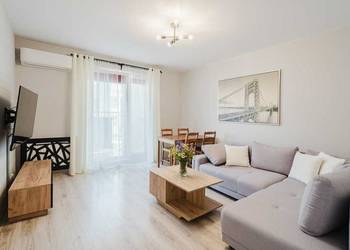 2pok, 49met, Okolice Odolanowskiej BALKON/GARAŻ/WINDA (Wrocław)