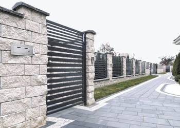 Przęsła ogrodzeniowe, Ogrodzenia panelowe