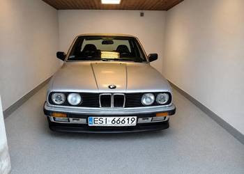 BMW E30 318 benzyna 1983 rok wąska lampa po renowacji Możliwa Zamiana