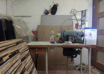 Maszyna do szycia SINGER 195 K5 sporo części + lampa gratis