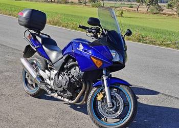 Honda CBF 600 SA PC38 / 2005 / ABS / Kufer / Wysoka szyba / 47600 km