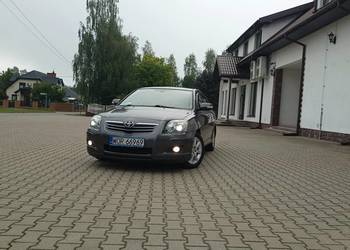 Sprzedam Toyota Avensis T25 Liftback 2.0 D4D SOL Xenon Navi Hak Prywatny!