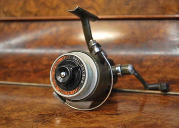 kołowrotek Prexer 1102, klasyk z czasów PRL