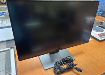 Monitor LED Dell UltraSharp U2718Q 27 " 3840 x 2160 px IPS / PLS
