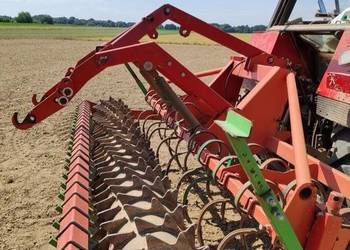 Agregat uprawowo-siewny Rolmasz