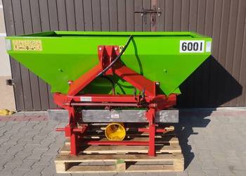 Rozsiewacz nawozów Strumyk