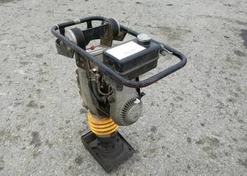Skoczek Bomag BT68