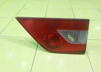 BMW X3 E83 2.5 B AUT 06r lampa prawa tyl w klape 340204