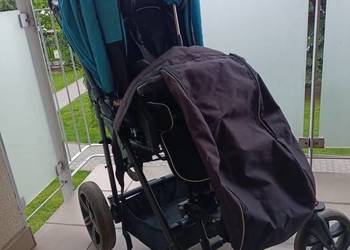 Wózek inwalidzki specjalny i śpiworek do wózka