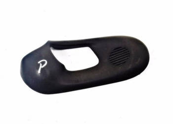 ZAŚLEPKA OBUDOWA KLAMKI PRAWA OPEL CORSA B 3D 1.0