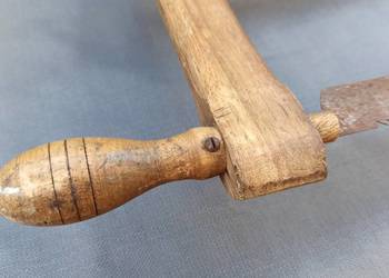 Drewniana ręczna piła ramowa Drewniana ręczna piła ramowa