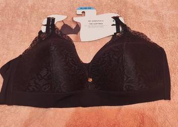 Czarny biustonosz z czarną koronką XL