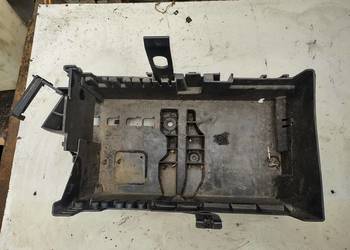 OPEL ASTRA J 1,3cdti podstawa akumulatora
