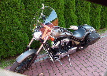 Honda vt 1300 CT szyba gmole