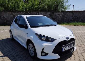 Toyota Yaris IV 1.5 hybryda 2021r 83tys przebiegu automat