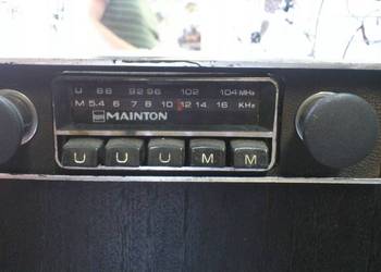 Zabytkowe radio Mainton.