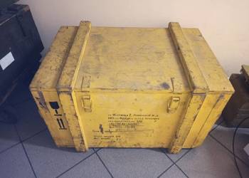 Skrzynia drewniana żółta wojskowa 84 X 54,5 X 51 cm