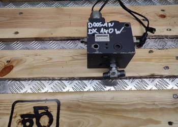 Blok hydrauliczny DOOSAN DX 140 W (1702-046)