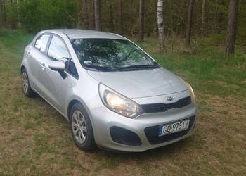 Kia Rio bezwypadkowy ekonomiczny