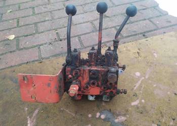 Rozdzielacz hydrauliczny; Fahr
