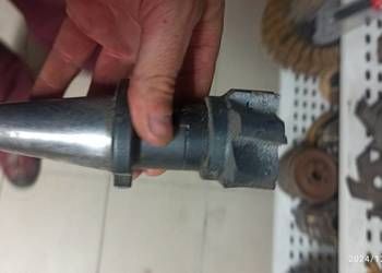 frez z wymiennymi płytkami z uchwytem