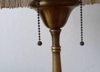 Duża, mosiężna lampa gabinetowa, klosz z frędzlami