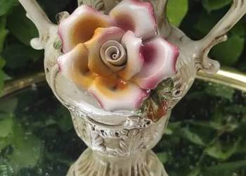 Capodimonte włoski wazon w kształcie amfory