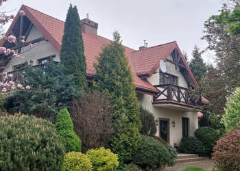 Dom jednorodzinny z ogrodem