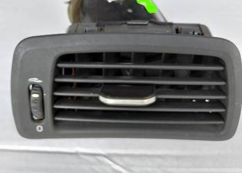 Volvo S60 V70 XC70 2006 kratka nawiewu boczna 3409375