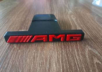 nowy emblemat na przedni grill AMG