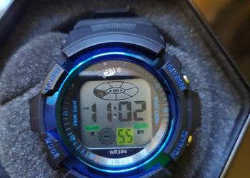 Sportowy zegarek wr30m nowy