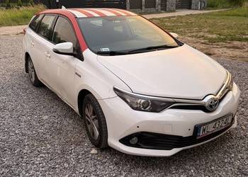 Toyota Auris Hybryda gaz