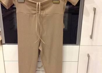 Komplet Zestaw- Crop Top z Legginsami rozm M/L Nude  Nowy