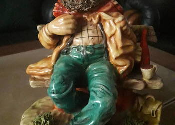 Figurka porcelanowa Włochy. Figurka porcelanowa Włochy.