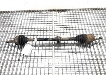 PÓŁOŚ PRAWY PRZÓD TOYOTA YARIS II 1.4 90KM 05-14 PRZEGUB