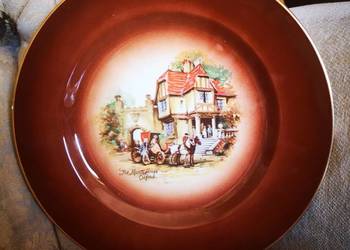 Patera " The Manor House" Crown Devon. Made in England