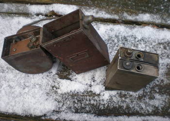 PKP.Kolekcjonerska, metalowa lampa z akumulatorem