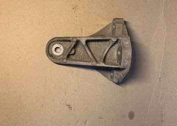 5R83-6061 łapa wspornik silnika jaguar xf x250 2.7 d 207km