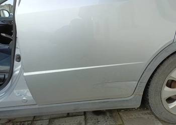Drzwi Honda Civic Ufo  srebrne lewy tył kolor Nh700m