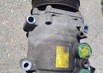 Ford Fiesta MK VII kompresor klimatyzacji FoMoCo 8V5119D629DF