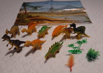 Dinozaury, 9 figurek, 3 rośliny, plansza, zestaw (Zabawka)