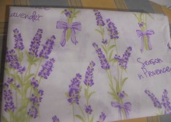 obrus lawenda 162/138cm-39zł