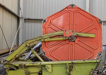 Claas Dominator