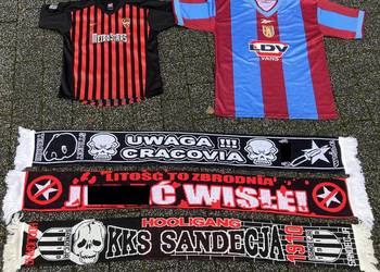 Pamiątki Sport Koszulka Piłkarska Szalik Cracovia Sandecja anty wisła